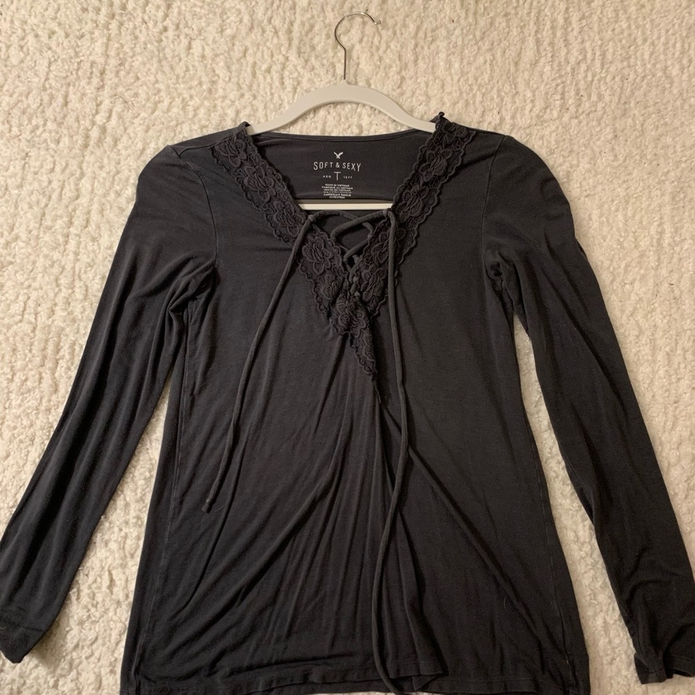 American Eagle long sleeve shirt